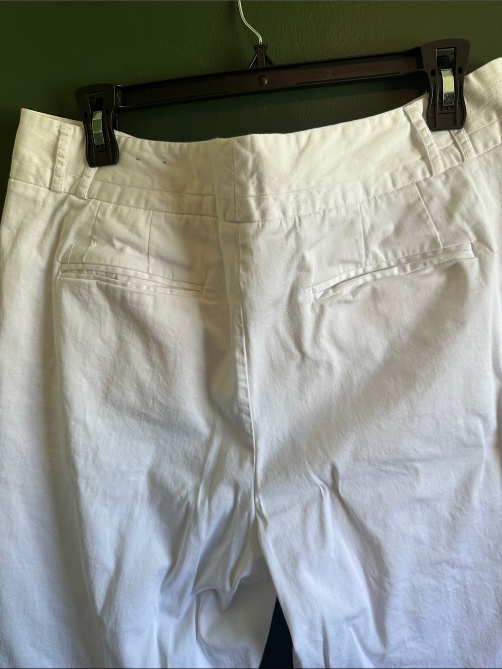 Chico's Women's White Bermuda Capris Chico’s Size 3 US Size 16/XL - Picture 4 of 7